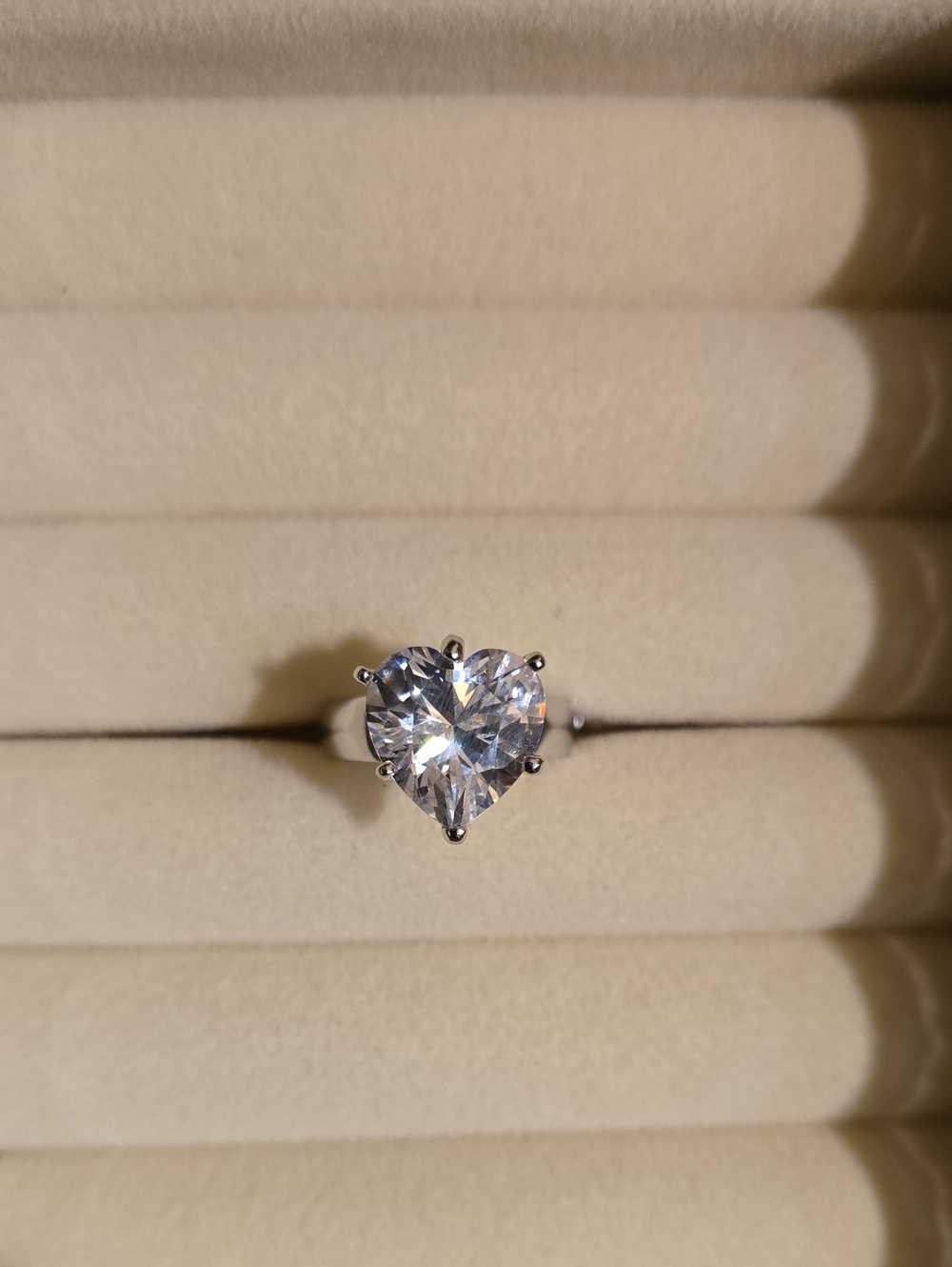 Heart-Shaped White Stone Ring in Silver